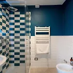 Yourban Hub Guest house