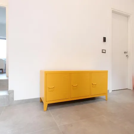 Yourban Hub 3* Napels