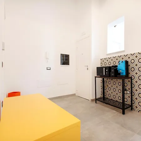 Gasthuis Yourban Hub Napels