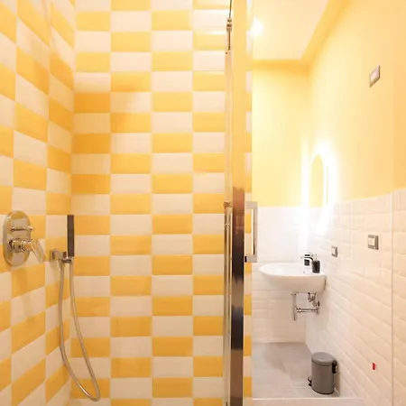 Yourban Hub Πανσιόν Νάπολη