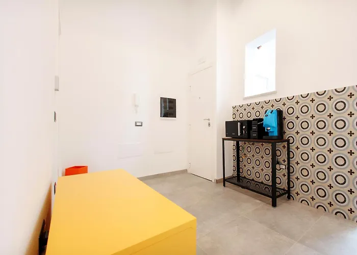 Penzion Yourban Hub Neapol